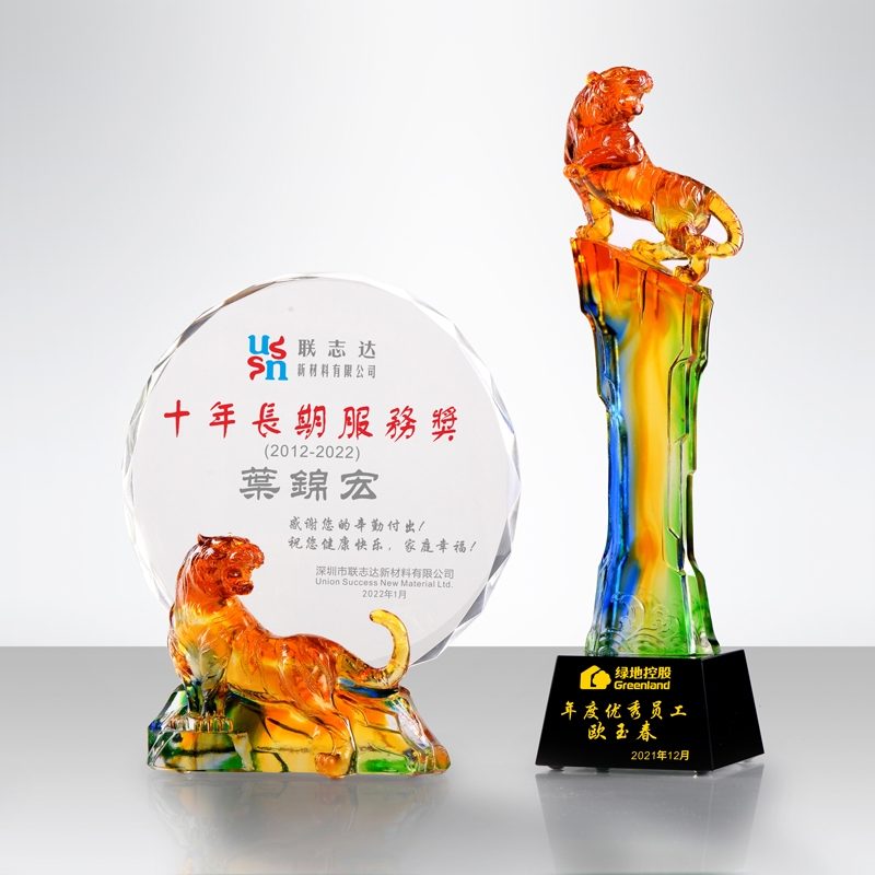 琉璃老虎生肖摆件王者风范装饰纪念礼品深圳琉璃生产厂家