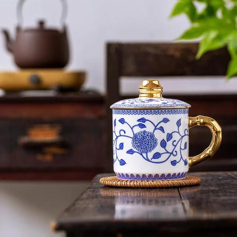 工会职工福利办公杯 中式骨瓷茶杯珐琅彩青花缠枝莲杯子带盖 千里江山图礼品杯随手礼